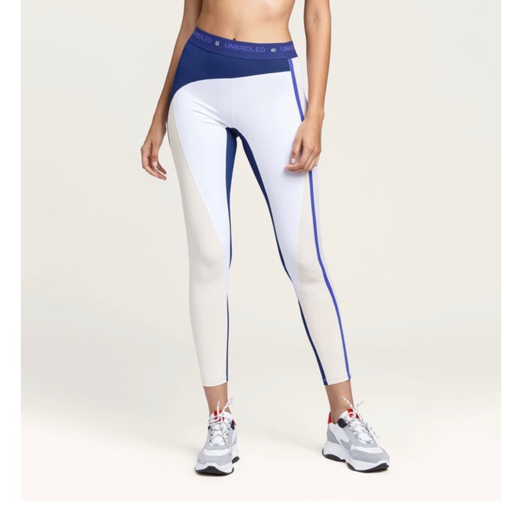 Unbridled Pavlova leggings